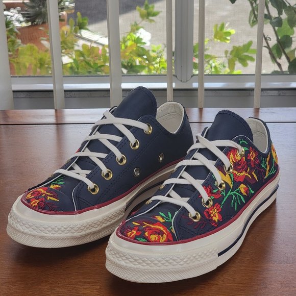 Converse Women's Chuck 70 Ox Parkway Floral Embroidery  561657C Sizes 5 - 7 - Picture 10 of 11